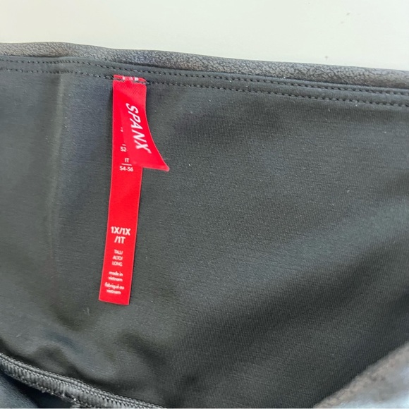 SPANXshape™ Faux Leather Black Metallic Leggings - Picture 3 of 11